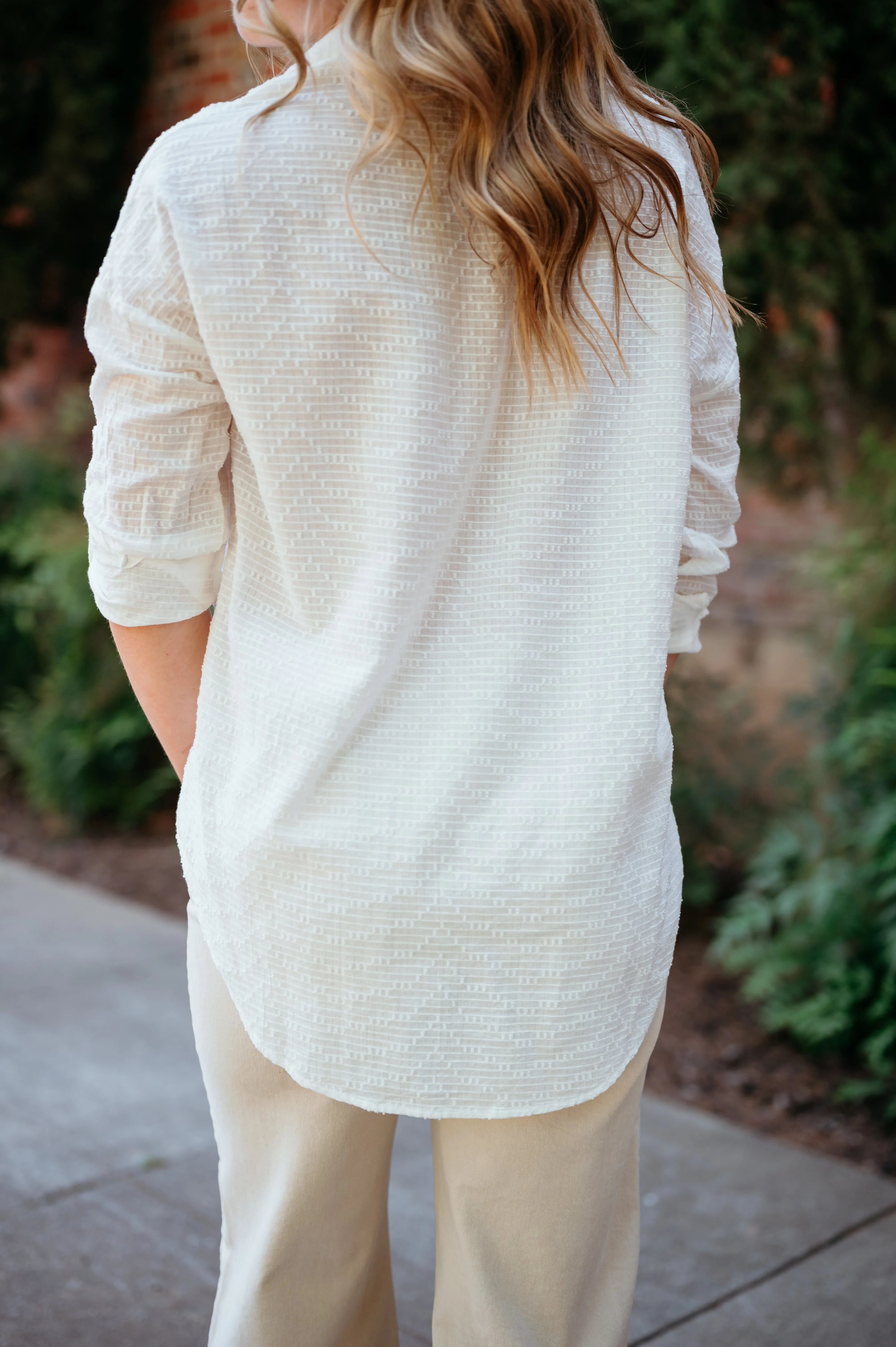 Embossed High Low Woven Shirt