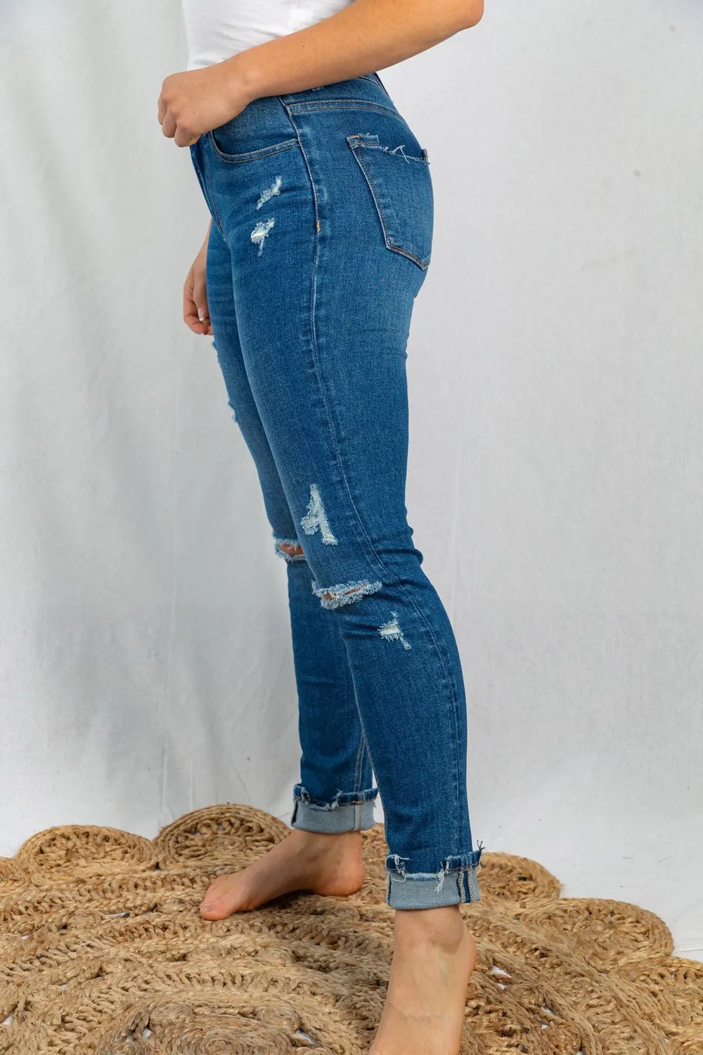 Lisa Skinny Jeans (Medium Wash)