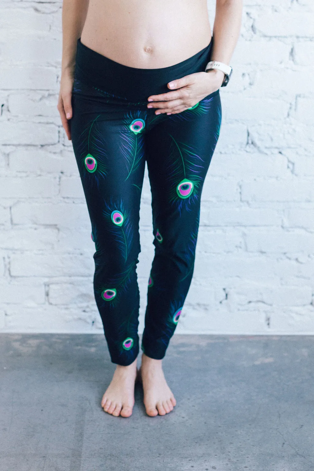 Power Peacock Maternity Sports Leggings