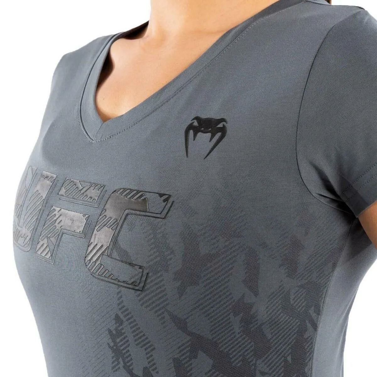 Venum UFC Authentic Fight Week Women's T-Shirt